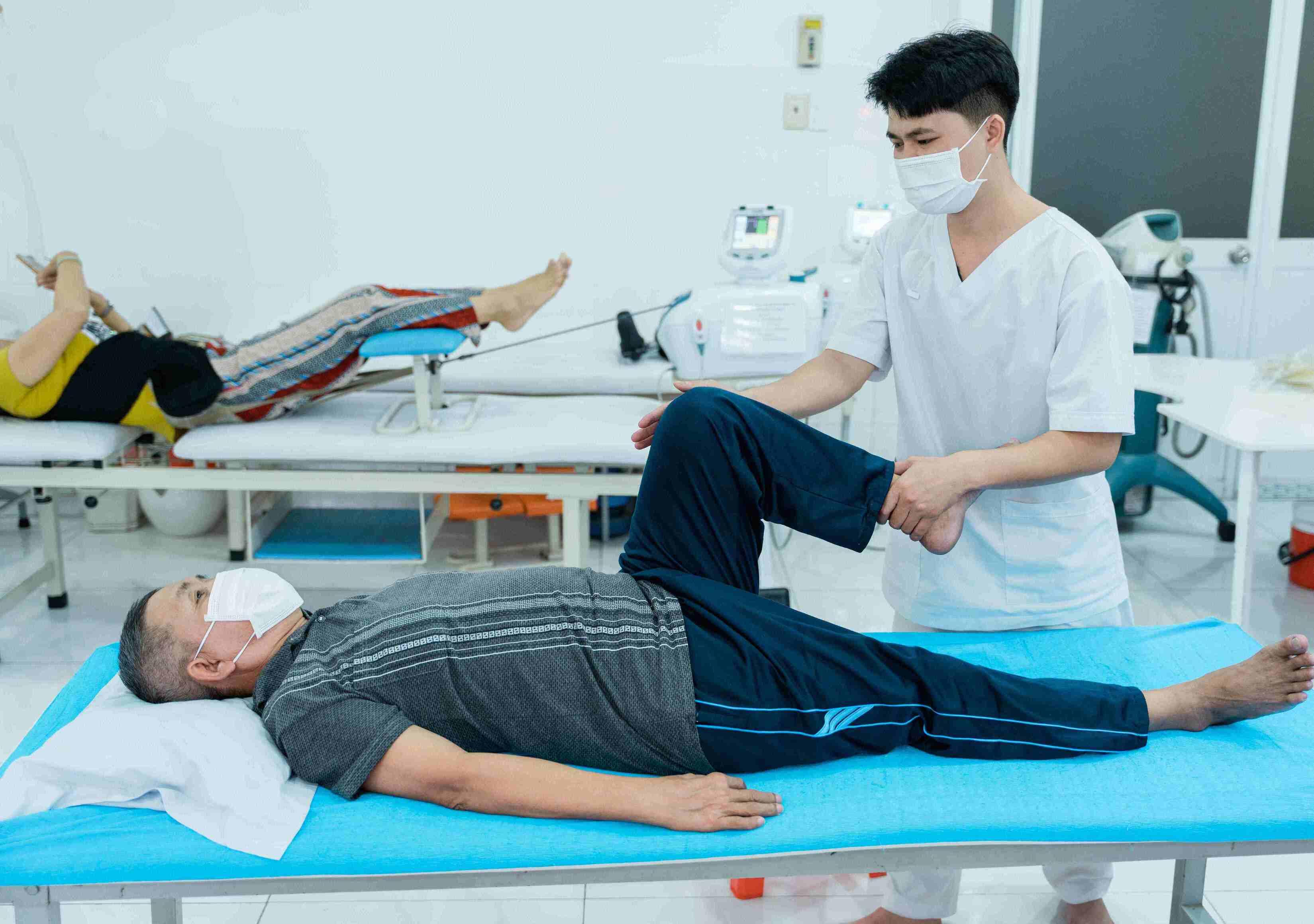 Không dùng thuốc, tránh tác động bất lợi — Vật Lý Trị Liệu Thủ Đức